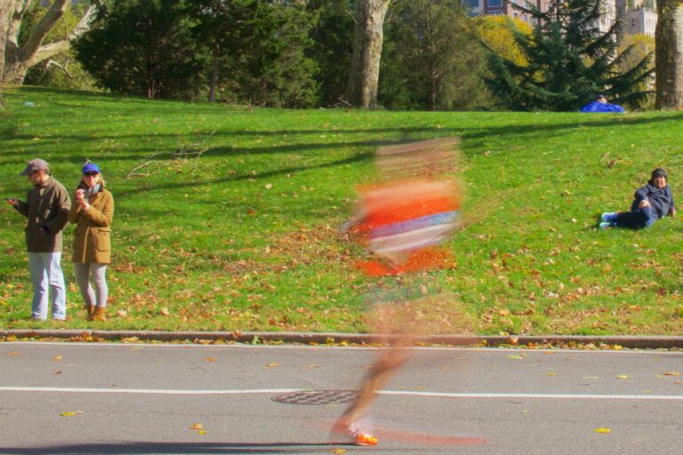 A világ leggyorsabb potyautasa: Rosie Ruiz, aki metróval „nyerte meg” a maratonfutást