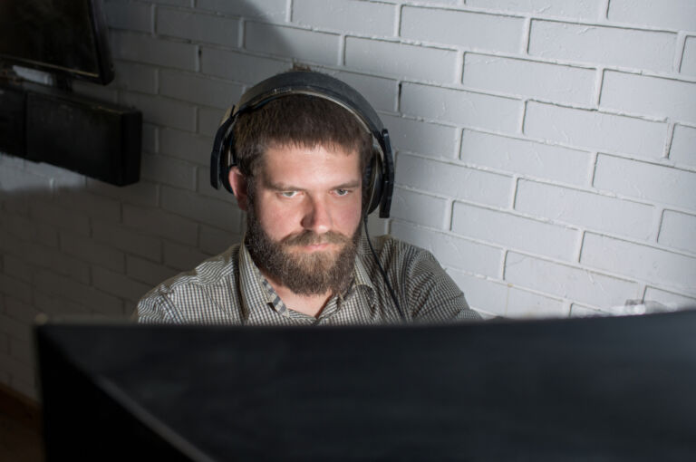 Így csalt ki 12 millió dollárt az MI-vel a zeneipar „fantomja”