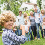 Tervezés mesterfokon: így nyaral egy 22 gyerekes család, ha közbeszól az élet