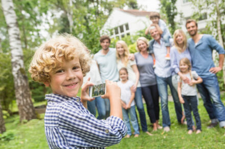 Tervezés mesterfokon: így nyaral egy 22 gyerekes család, ha közbeszól az élet