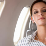 Hosszú repülőút a turistaosztályon? Ezzel a túlélőkészlettel te leszel a legfrissebb az érkezésnél!