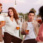 Pohárral a kézben: Te vajon melyik ivótípusba tartozol?