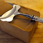 A szegénységből született különlegesség: Norvégia ikonikus barna sajtjának története